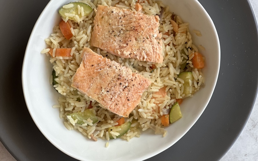 Reispfanne mit Lachs