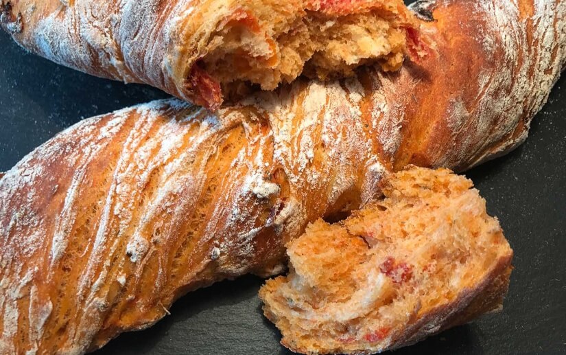 Tomaten-Wurzelbrot