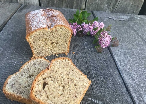 Einfacher Nusskuchen