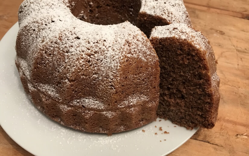 Rotweingugelhupf - Backen mit Christina