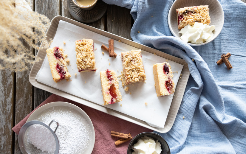 Zwetschkenkuchen mit Zimtstreusel - Backen mit Christina